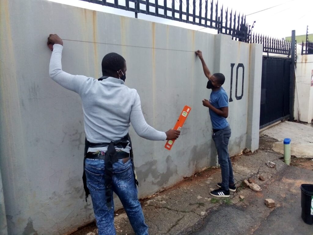 Wall mural measurements