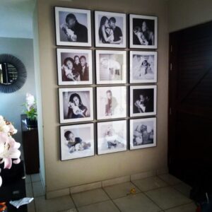 Picture hanging service